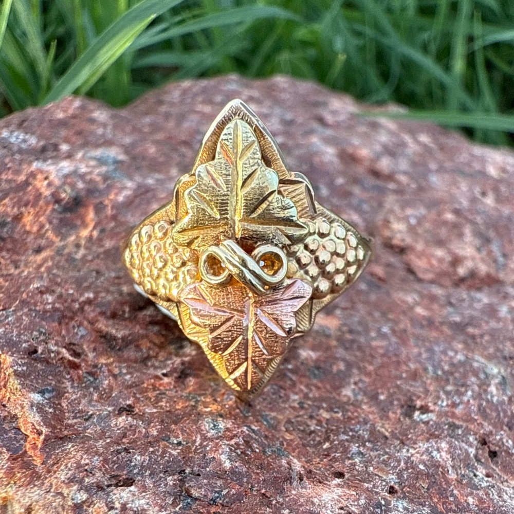 Elegant Black Hills Gold Leaf with Grapes Ring